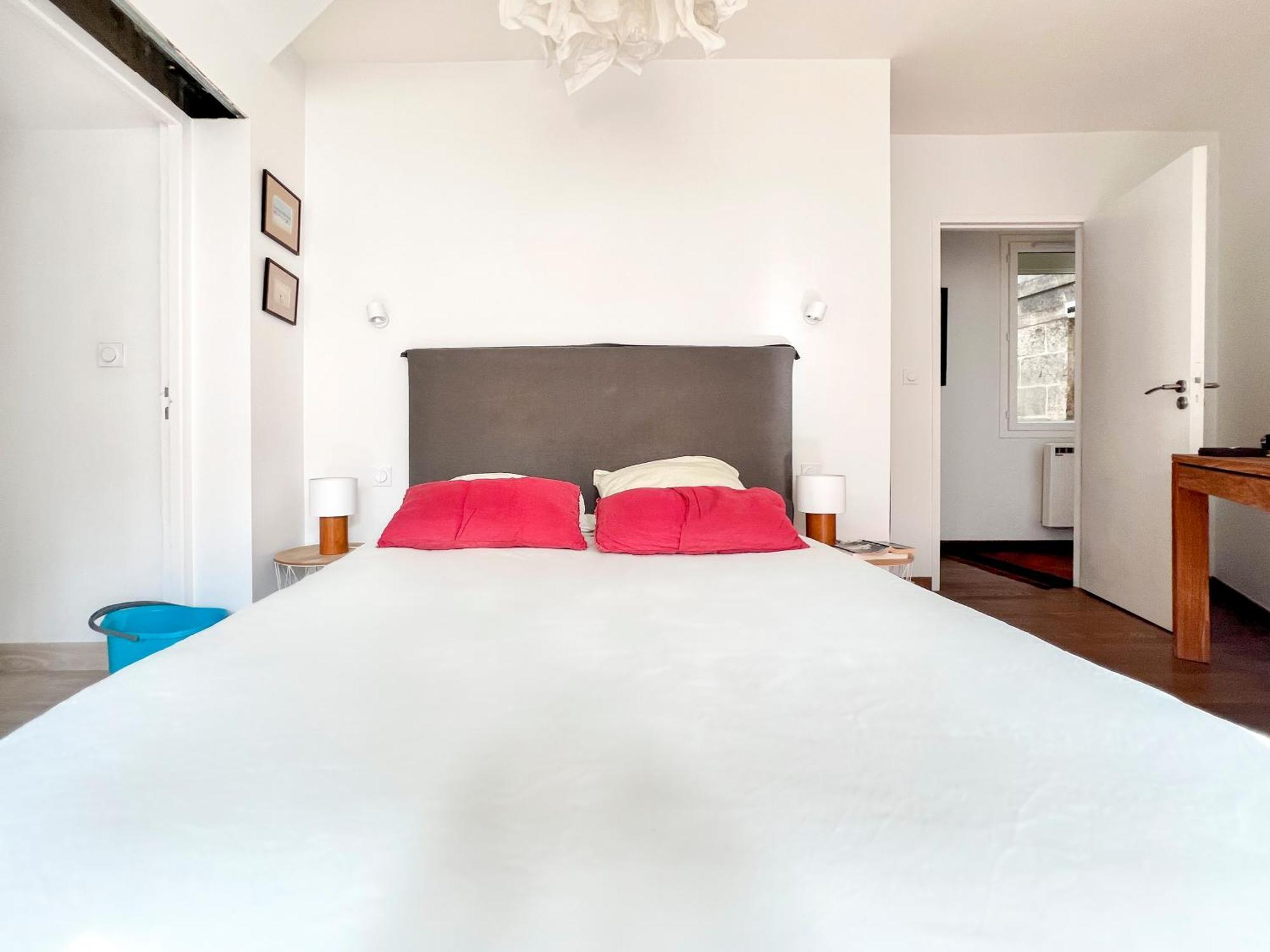 Magnifique Climatise Avec Parking - Allee De Tourny Apartment